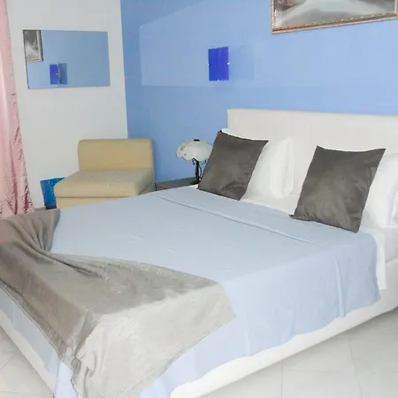 Guest house Suites Holiday Rooms Rome