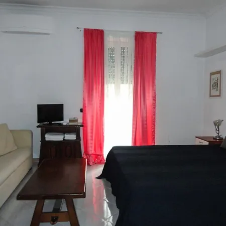 Guest house Suites Holiday Rooms Rome