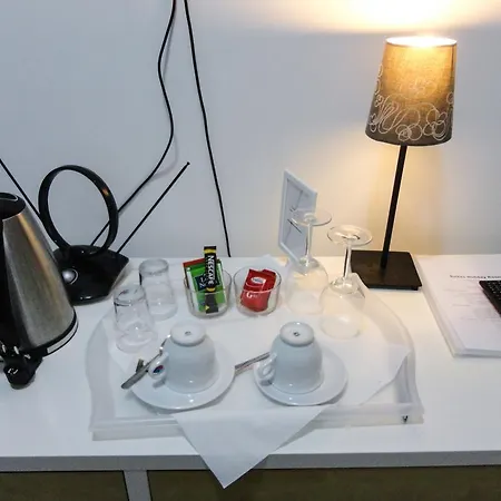 Affittacamere Suites Holiday Rooms *
