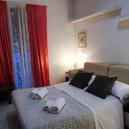 Suites Holiday Rooms Guest house *