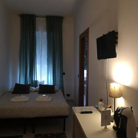 Suites Holiday Rooms Roma