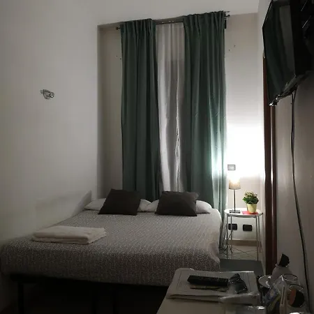 Suites Holiday Rooms